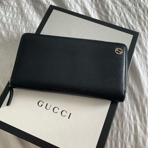 Gucci Long Zip Wallet
